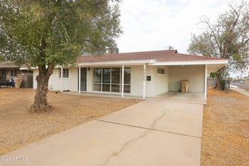 6045 W Marlette Ave, Glendale, AZ 85301