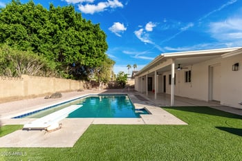 6048 Hobart St, Mesa, AZ 85205