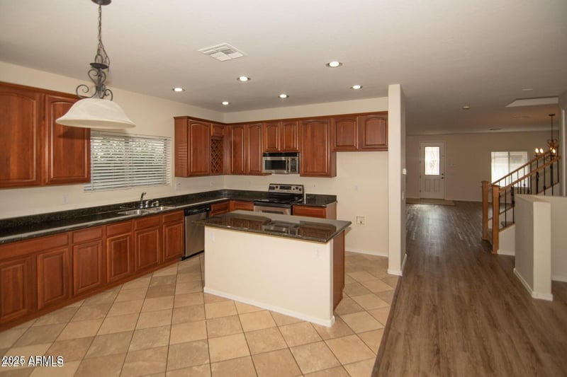 605 111th Dr, Avondale, AZ 85323