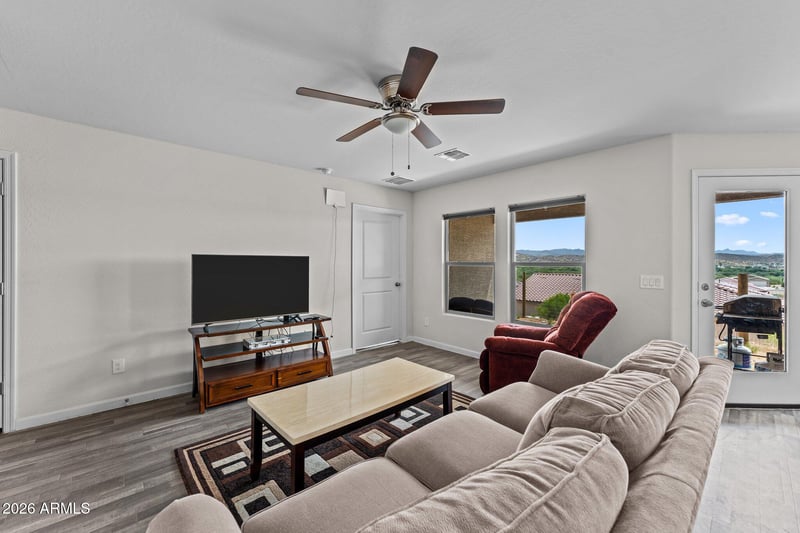 605 Vista Ridge Ct, Wickenburg, AZ 85390