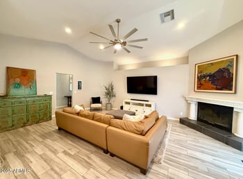 6050 Betty Elyse Ln, Scottsdale, AZ 85254