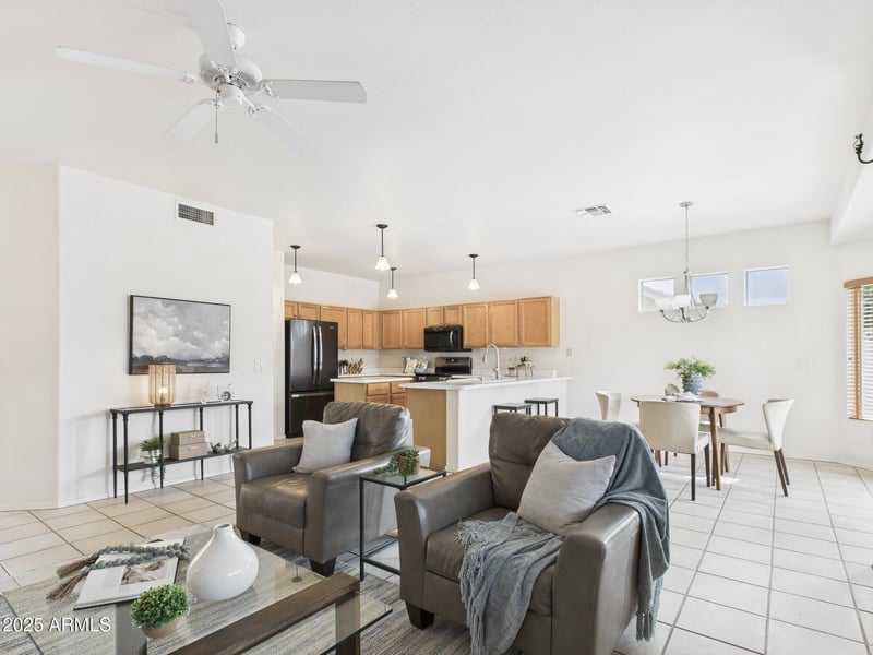6050 Crosscreek Ct, Chandler, AZ 85249