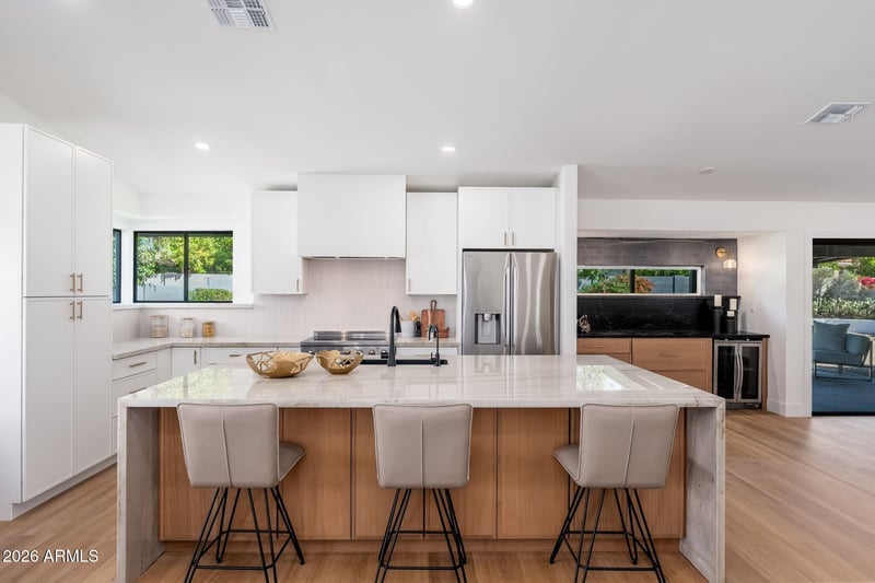 6050 Betty Elyse Ln, Scottsdale, AZ 85254