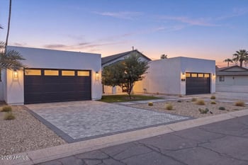 6050 E Hollyhock St, Phoenix, AZ 85018