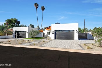 6050 Hollyhock St, Phoenix, AZ 85018
