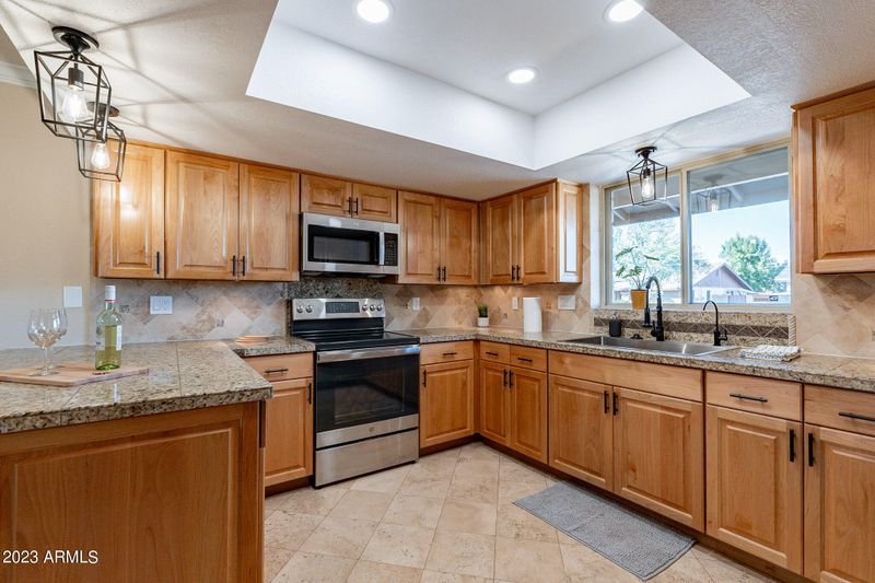6051 E Halifax St, Mesa, AZ 85205