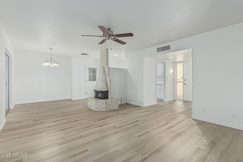 6051 Ensenada St, Mesa, AZ 85205