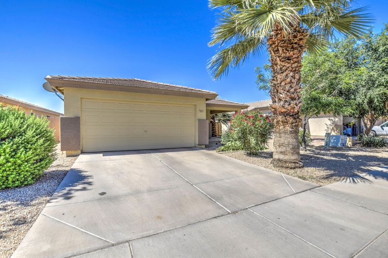 6051 W Illini St, Phoenix, AZ 85043