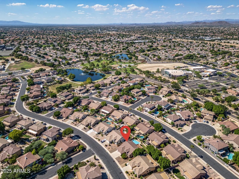 6052 Kristal Way, Glendale, AZ 85308
