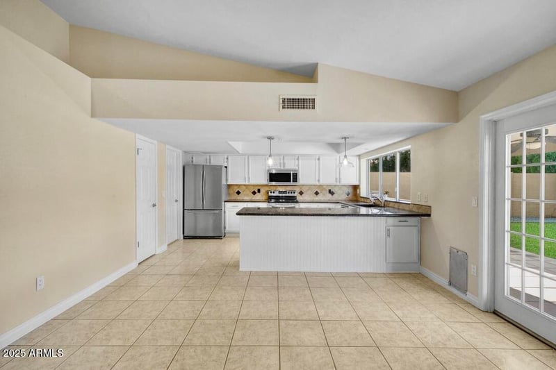 6054 Nisbet Rd, Scottsdale, AZ 85254