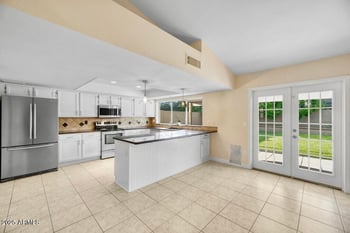 6054 Nisbet Rd, Scottsdale, AZ 85254