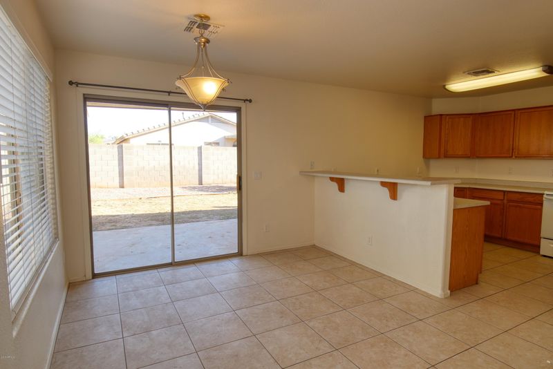 6054 W Jones Ave, Phoenix, AZ 85043