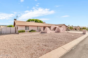 6055 Hannibal St, Mesa, AZ 85205