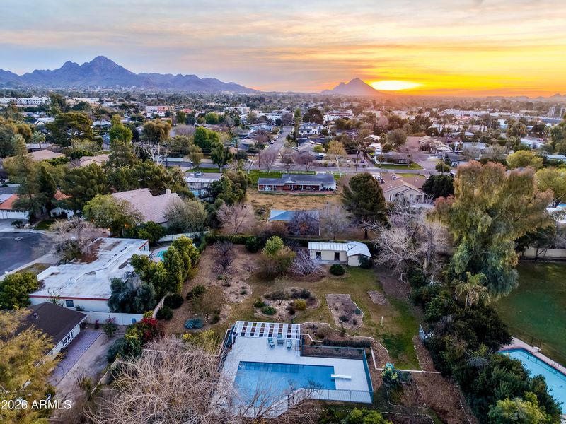 6055 N 2nd St, Phoenix, AZ 85012