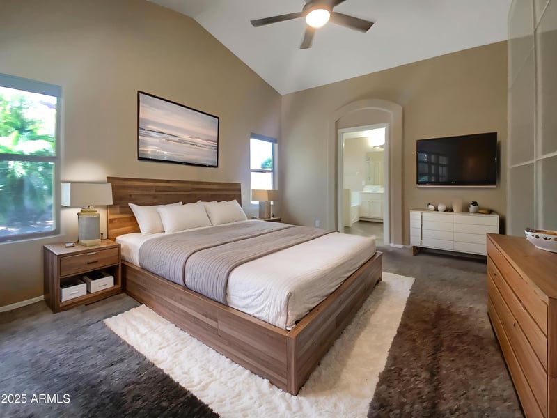 6055 Rochelle St, Mesa, AZ 85215