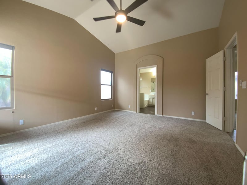 6055 Rochelle St, Mesa, AZ 85215