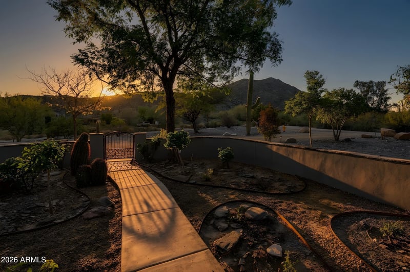 6056 Dolomora Pl, Cave Creek, AZ 85331