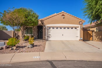 606 Blossom Rd, San Tan Valley, AZ 85143