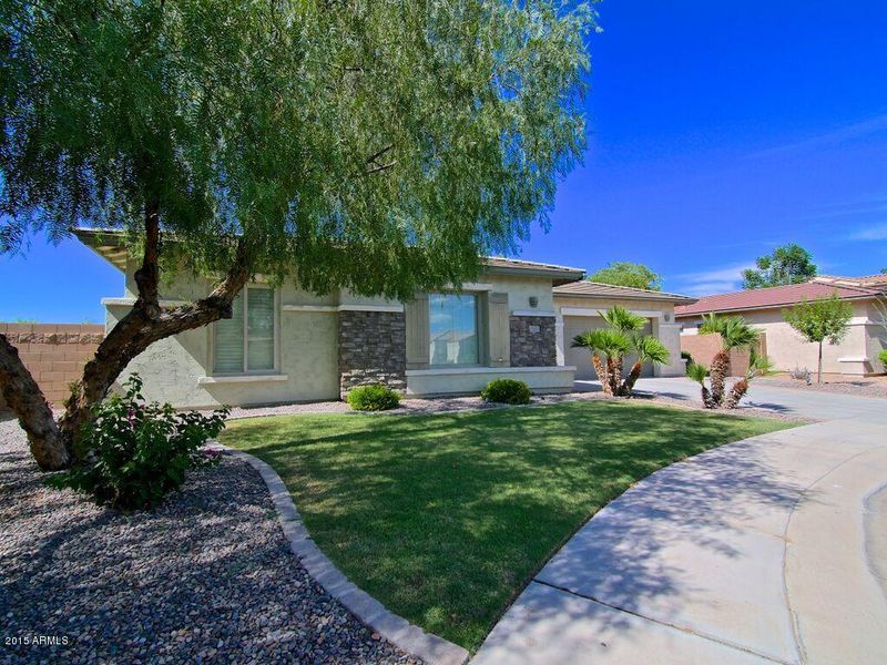606 E Runaway Bay Pl, Chandler, AZ 85249