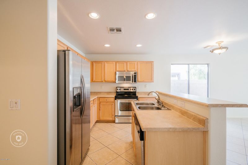 606 S 153rd Ave, Goodyear, AZ 85338