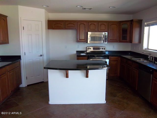 6061 S Legend Dr, Gilbert, AZ 85298