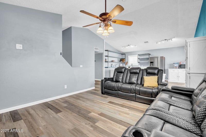 6064 Ingram St, Mesa, AZ 85205