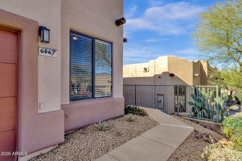 6067 Knolls Way, Cave Creek, AZ 85331