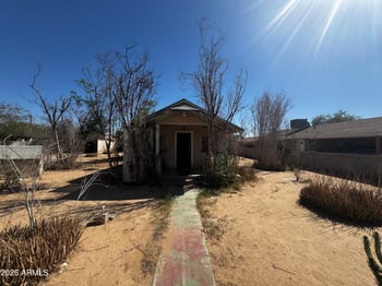 607 1st St, Avondale, AZ 85323