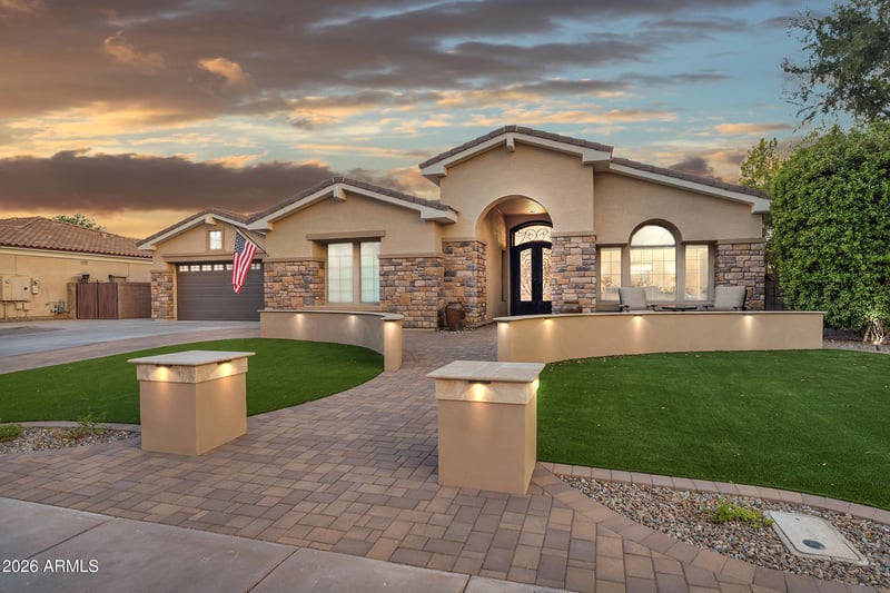 607 E Elgin St, Gilbert, AZ 85295