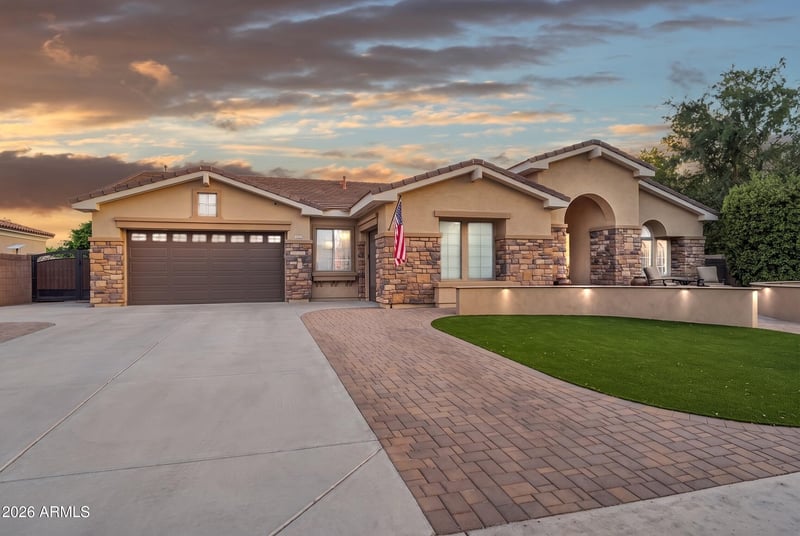 607 E Elgin St, Gilbert, AZ 85295
