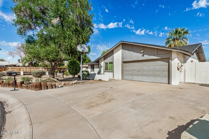 607 Palm Cir, Buckeye, AZ 85326