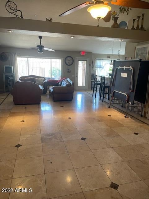 607 Villa Rita Dr, Phoenix, AZ 85023