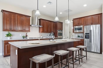 6072 Granite St, Gilbert, AZ 85298