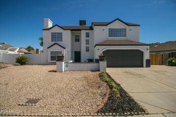 6073 Caribe Ln, Glendale, AZ 85306