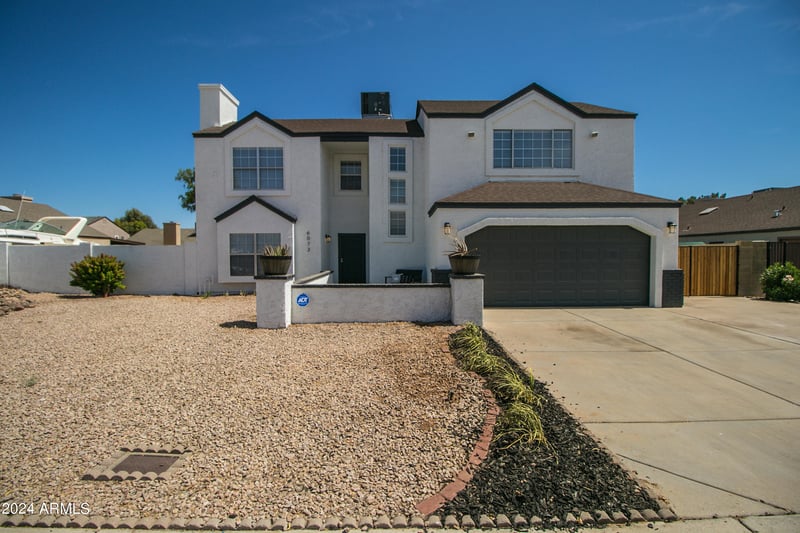 6073 Caribe Ln, Glendale, AZ 85306