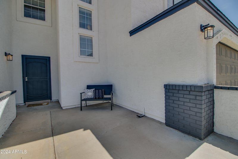 6073 Caribe Ln, Glendale, AZ 85306
