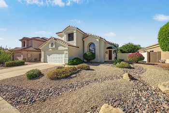6076 W Irma Ln, Glendale, AZ 85308