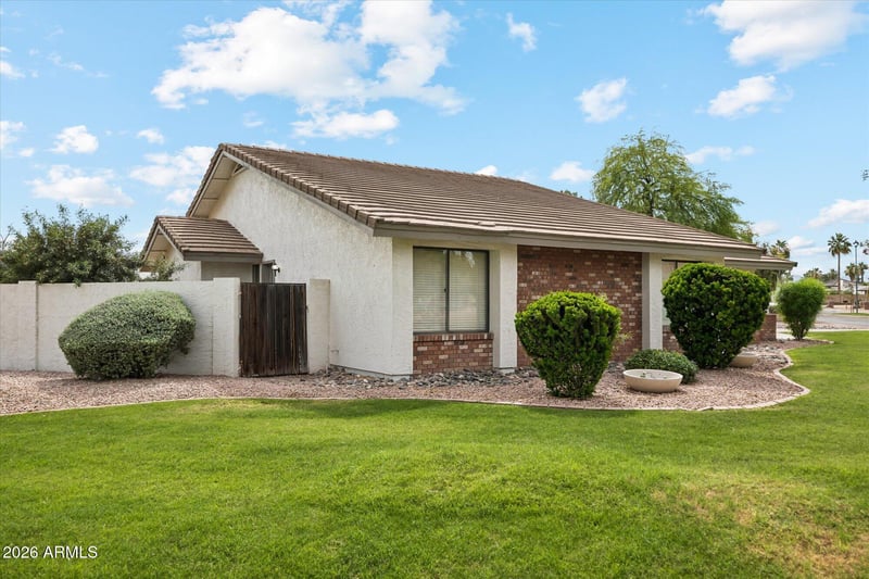 608 Litchfield Rd, Litchfield Park, AZ 85340