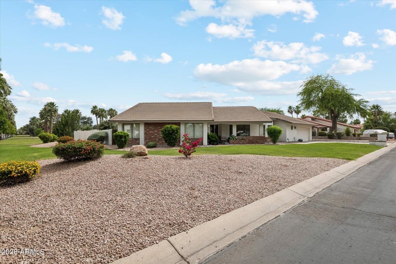 608 Litchfield Rd, Litchfield Park, AZ 85340