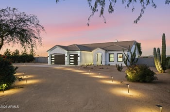 608 Restin Rd, Phoenix, AZ 85086