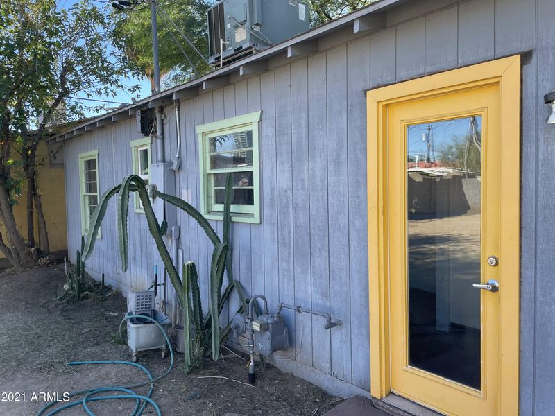 608 W 9th St, Tempe, AZ 85281