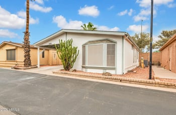 6081 Oakmont Dr, Chandler, AZ 85249