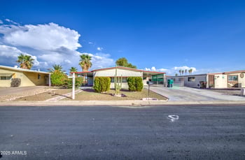 609 86th Pl, Mesa, AZ 85208