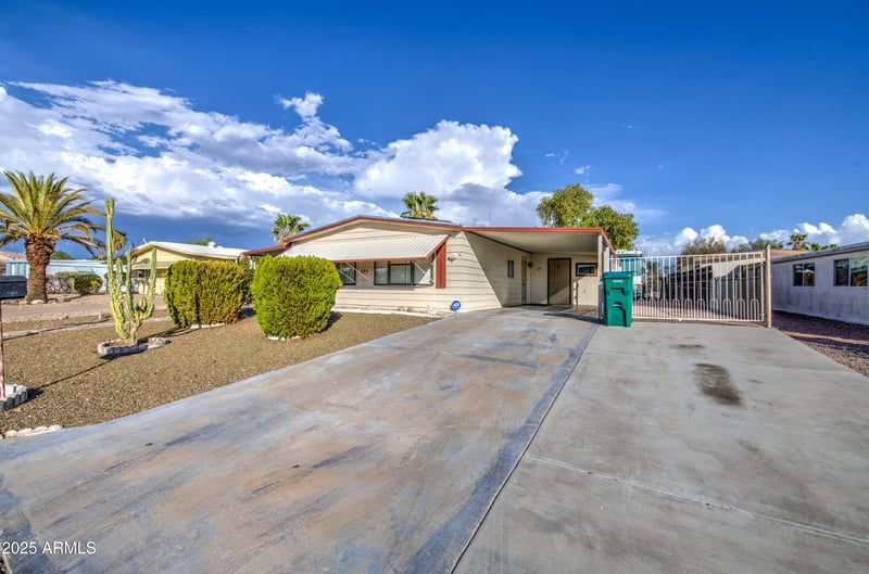 609 86th Pl, Mesa, AZ 85208