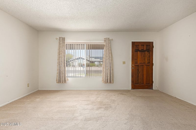 609 Calle Chulo Rd, Goodyear, AZ 85338
