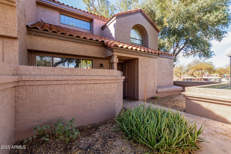 609 Mesquite Cir #D131, Tempe, AZ 85288