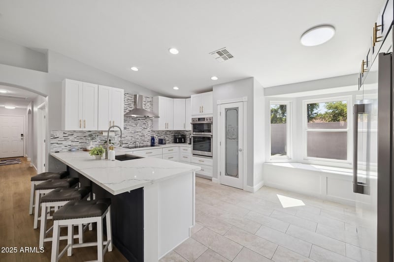 6092 Bridal Vail Dr, Gilbert, AZ 85298
