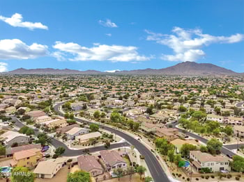 6092 Bridal Vail Dr, Gilbert, AZ 85298