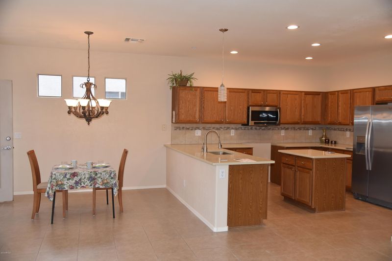 6092 S Bedford Pl, Chandler, AZ 85249