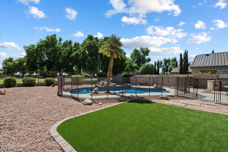 6093 Irma Ln, Glendale, AZ 85308